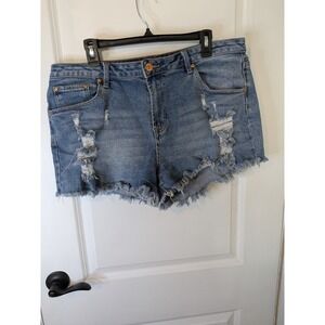Almost Famous Womens Size 17 Distressed Medium Wash Denim Cut Off Jean Shorts